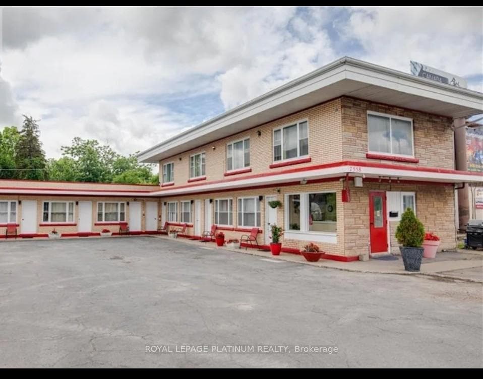 7558 Lundy's Lane E, Niagara Falls, ON L2H 1G8