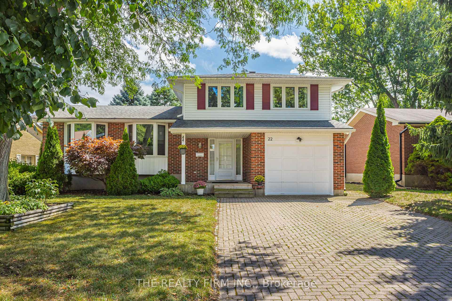 22 Milford Crescent, London North, ON N5X 1A8