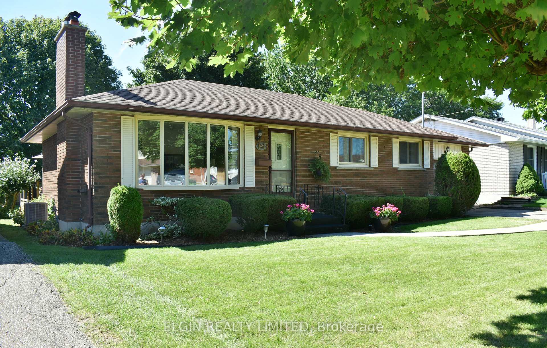 181 Locust Street, St. Thomas, ON N5R 2C8