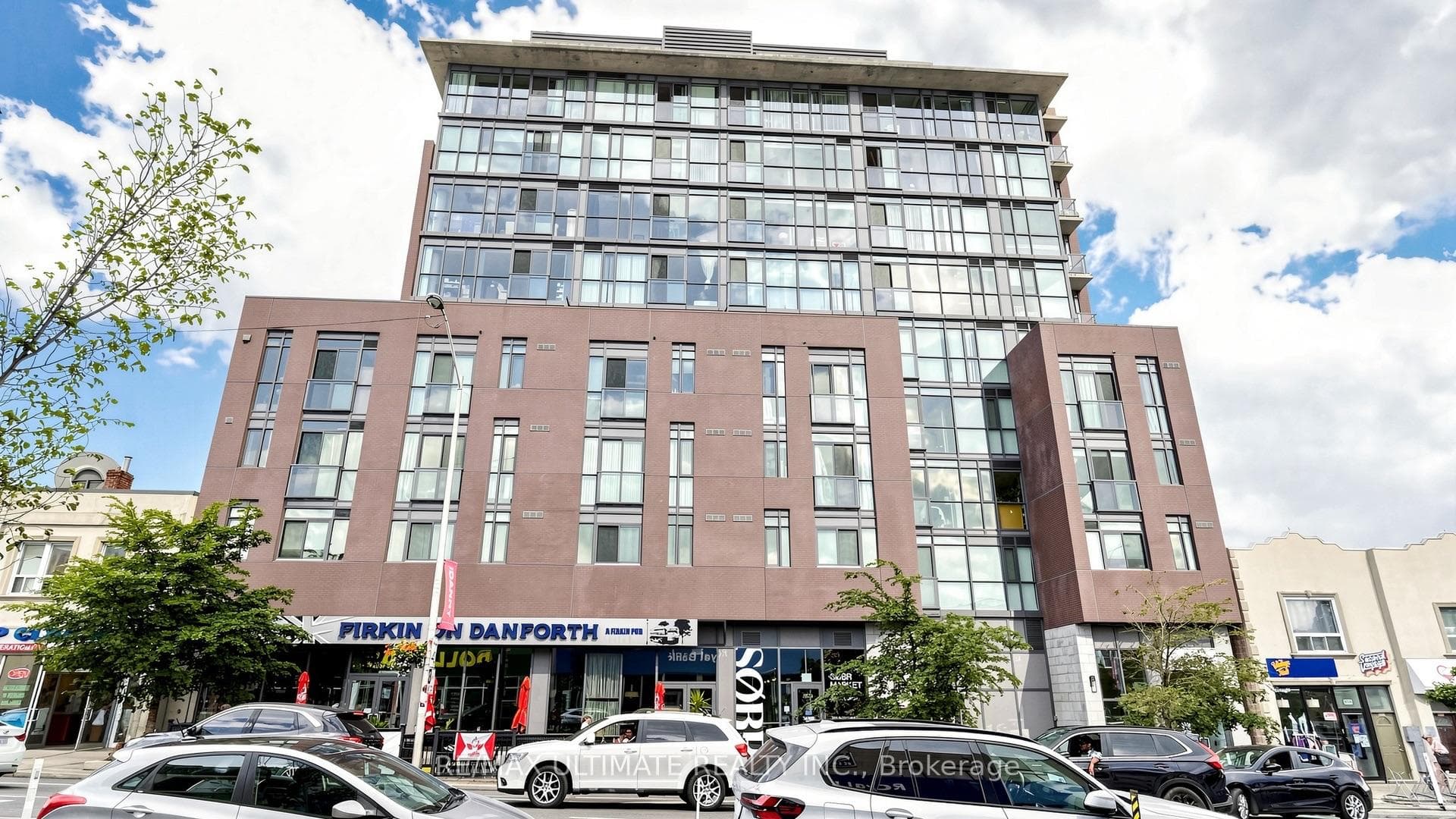 2055 Danforth Avenue 404, Toronto, ON M4C 1J8