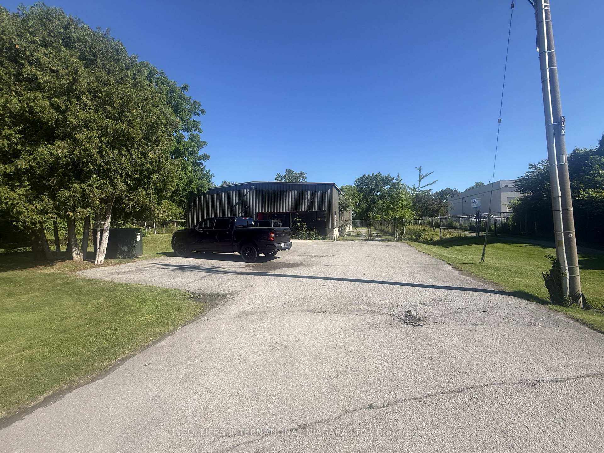 5 Peacock Bay, St. Catharines, ON L2M 7N8