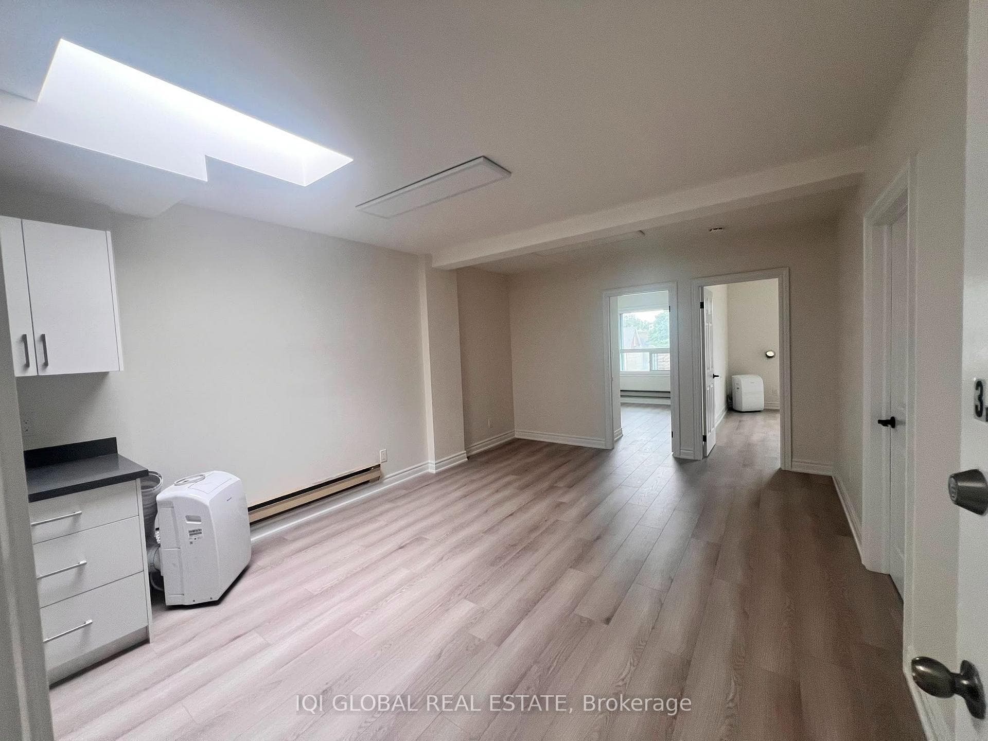 358 Danforth Avenue 3B, Toronto, ON M4K 1N8