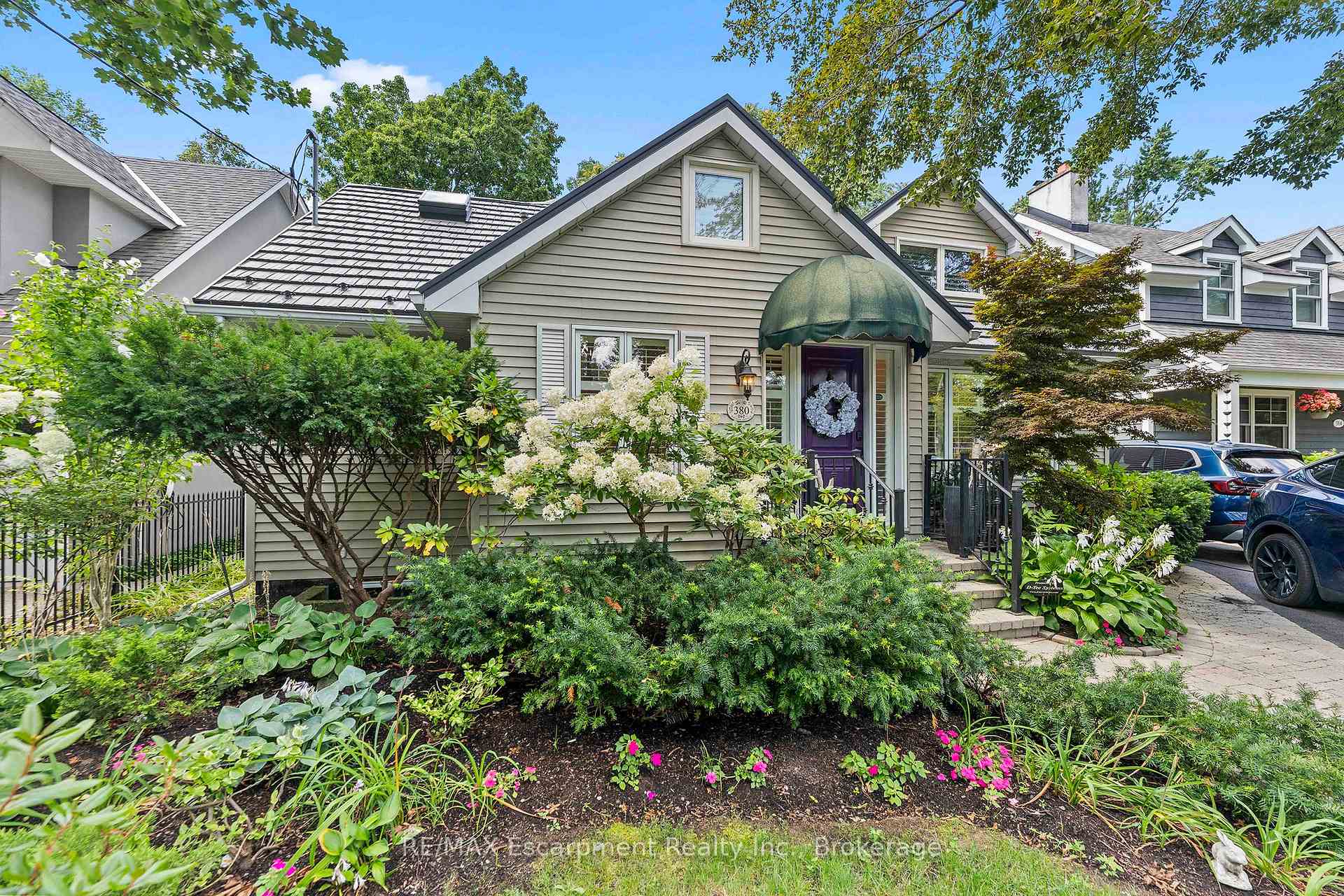380 Watson Avenue, Oakville, ON L6J 3V8