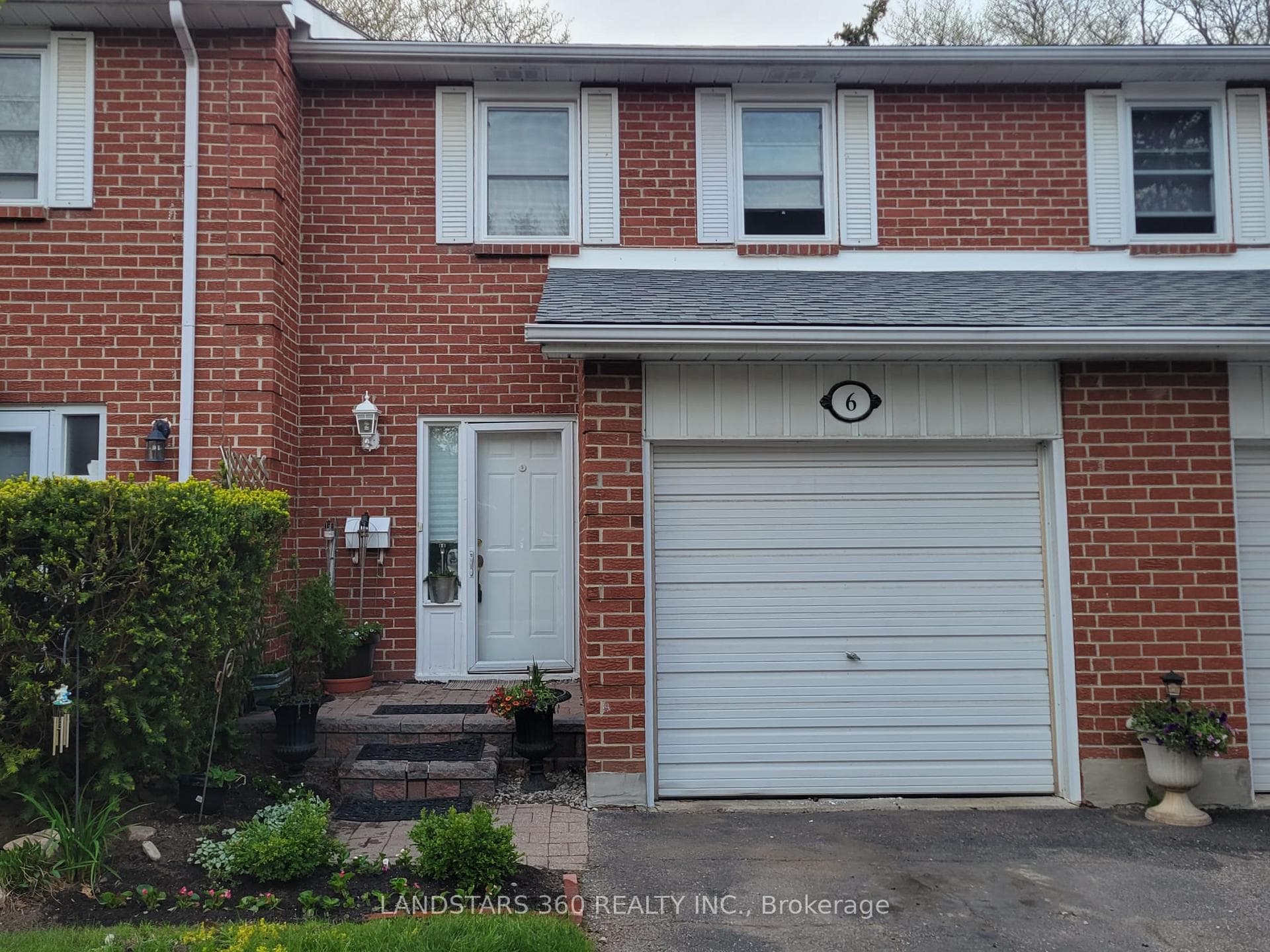 6 Bowman Way 147, Markham, ON L3T 4Z7