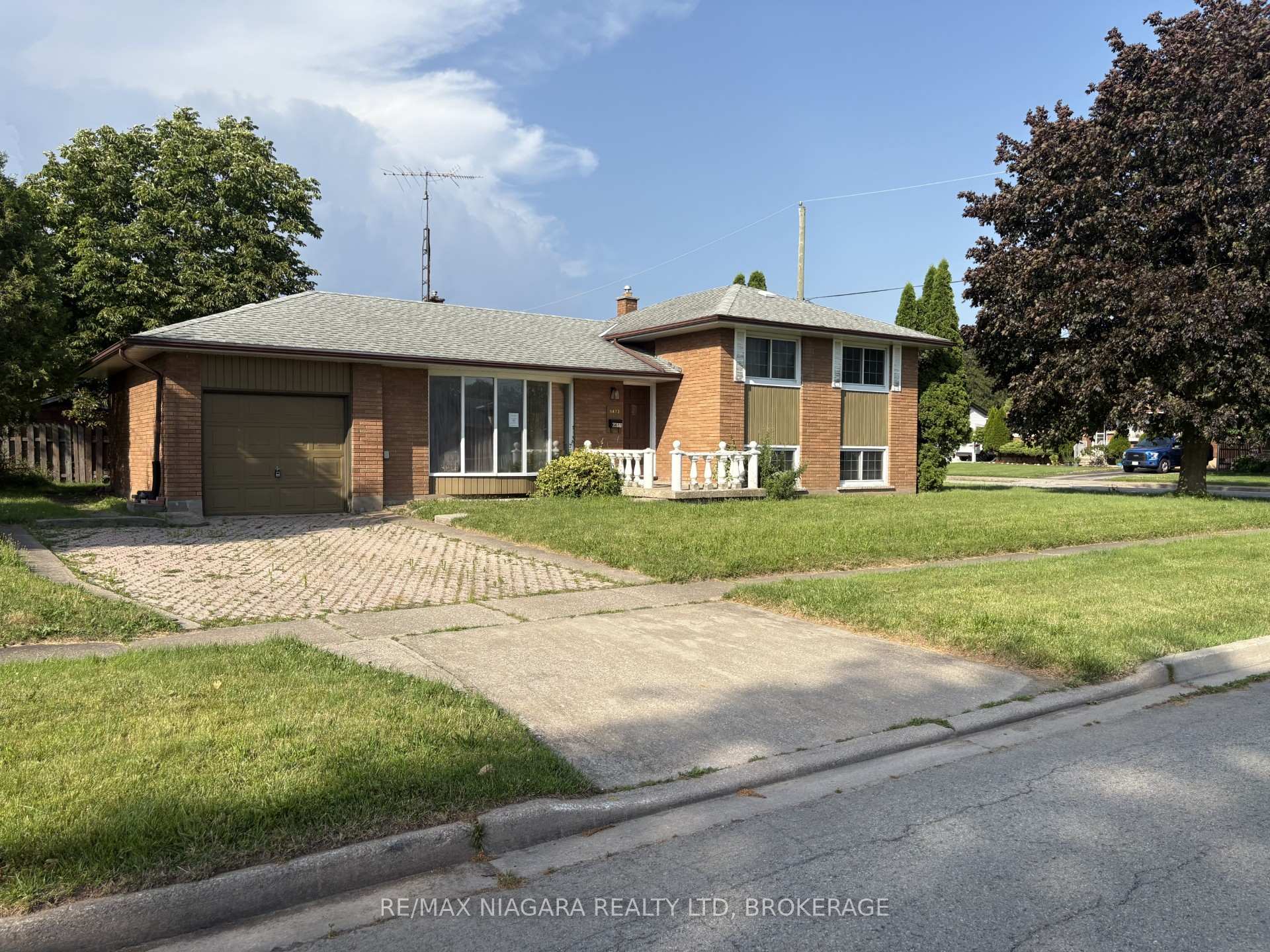 6611 Margaret Street, Niagara Falls, ON L2G 2V1