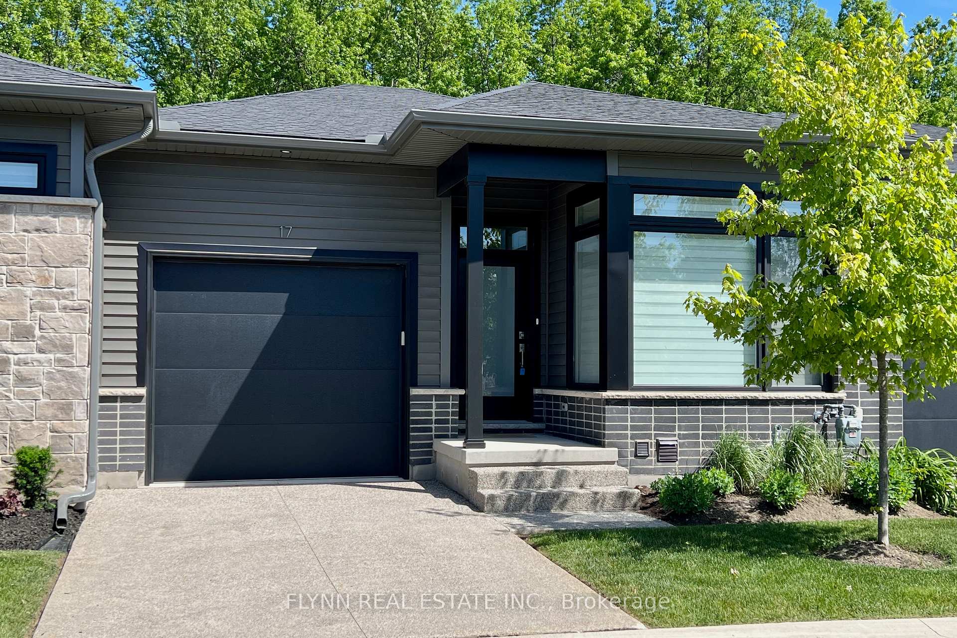 9150 Willoughby Drive 17, Niagara Falls, ON L2G 0Z5