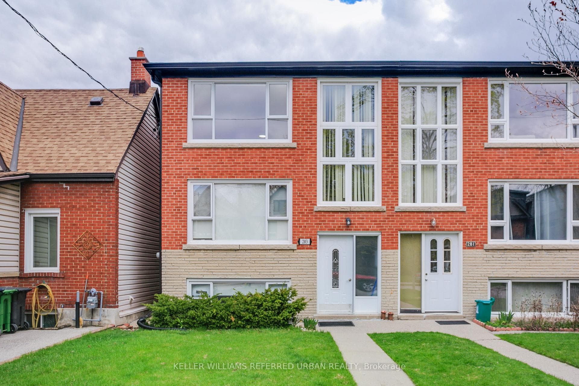 283 Evelyn Avenue Basement, Toronto, ON M6P 2Z8