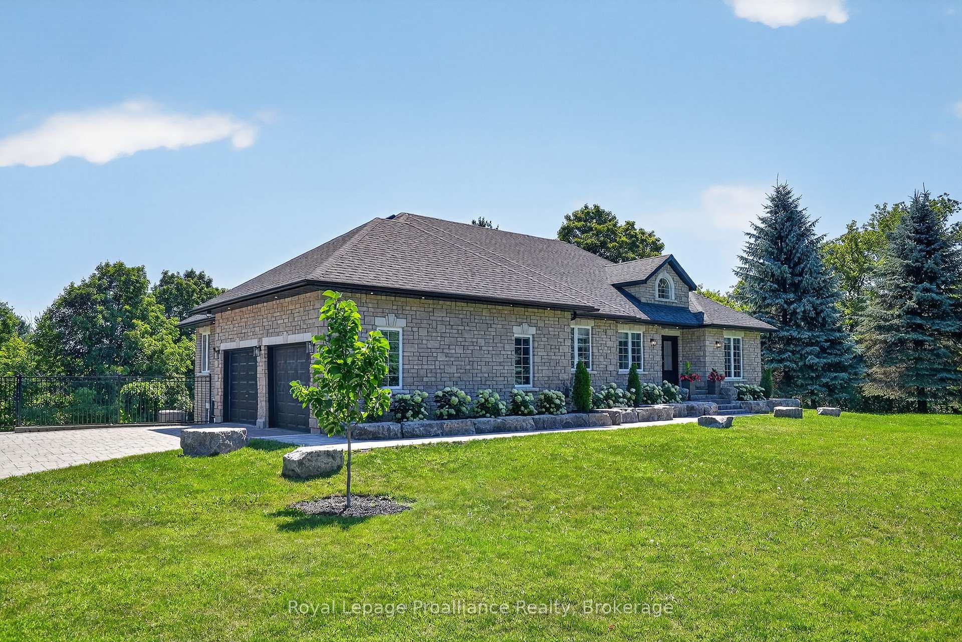 49 Skye Valley Drive, Hamilton Township, ON K9A 0Y9
