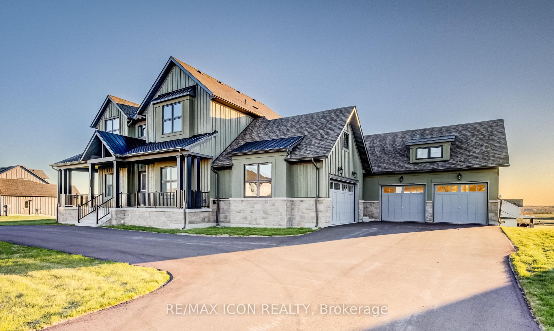 55 E William Crisp Drive E, Caledon, ON L7K 2R7