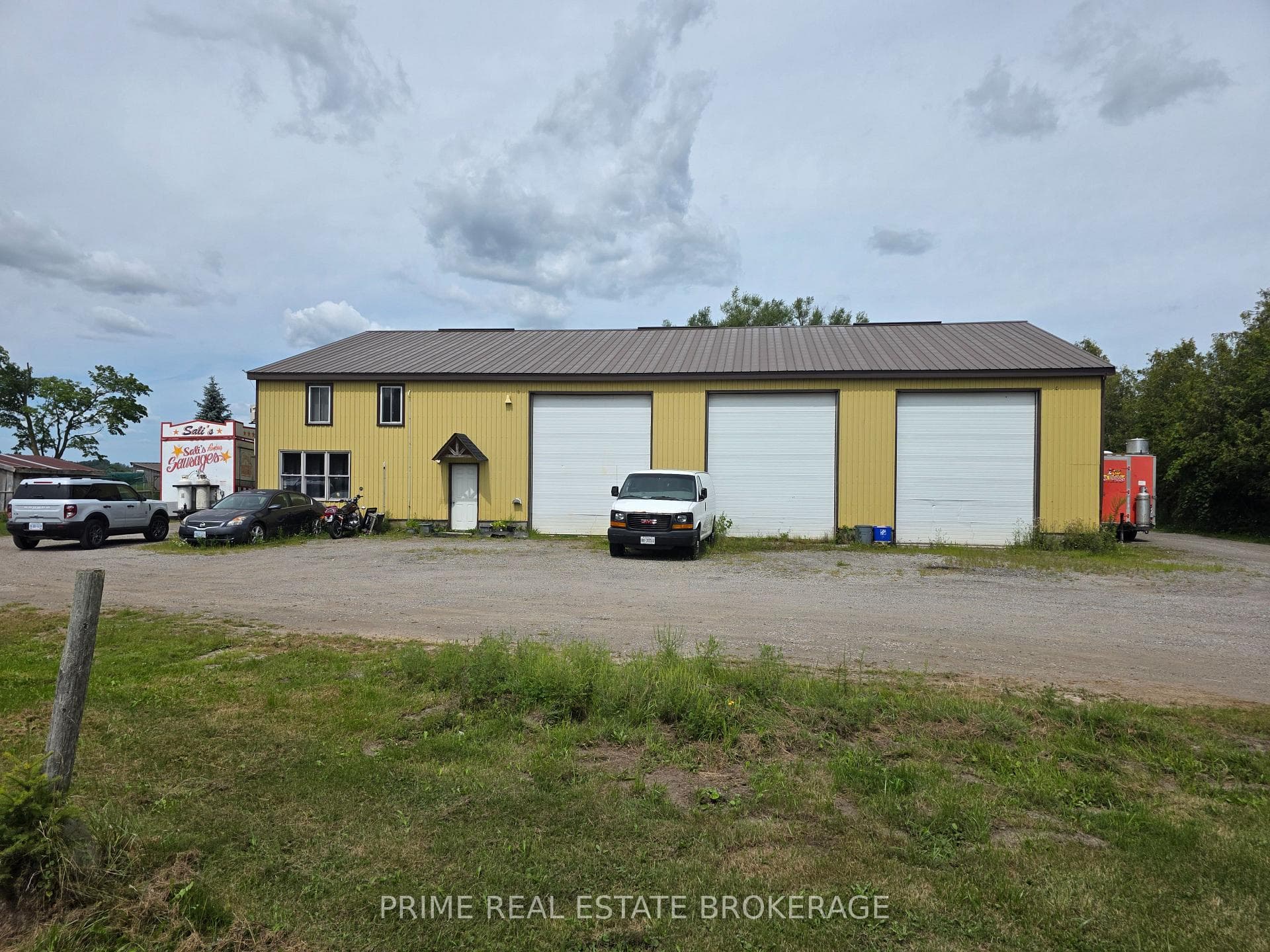 2144 Hamilton Road, London South, ON N6M 1G2