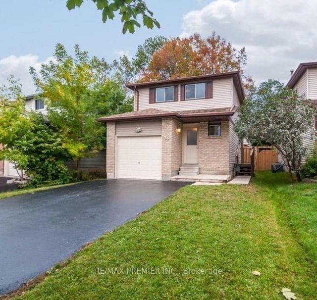 34 Argyle Road, Barrie, ON L4N 6P7