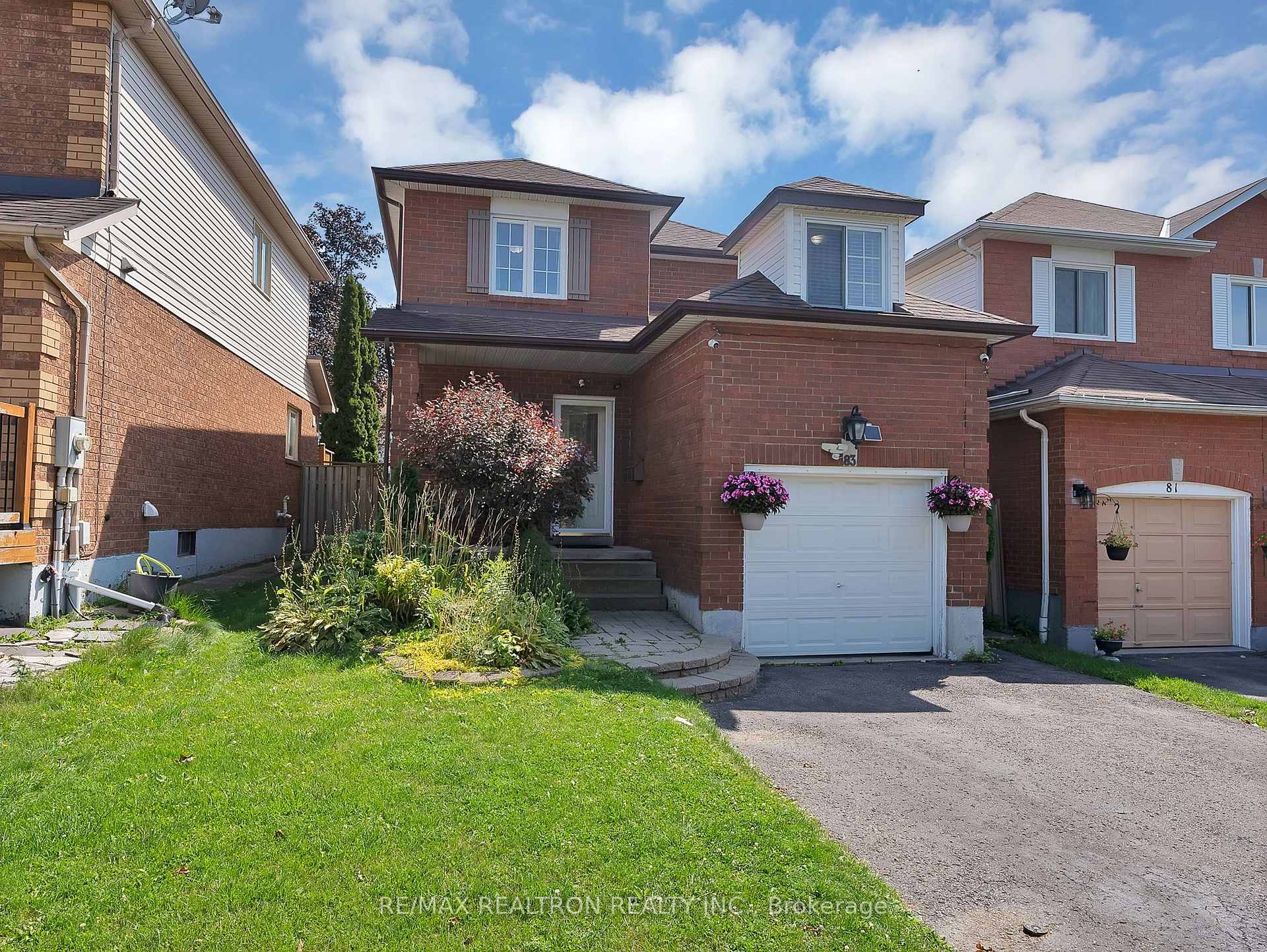 83 Crawforth Street, Whitby, ON L1N 9K9