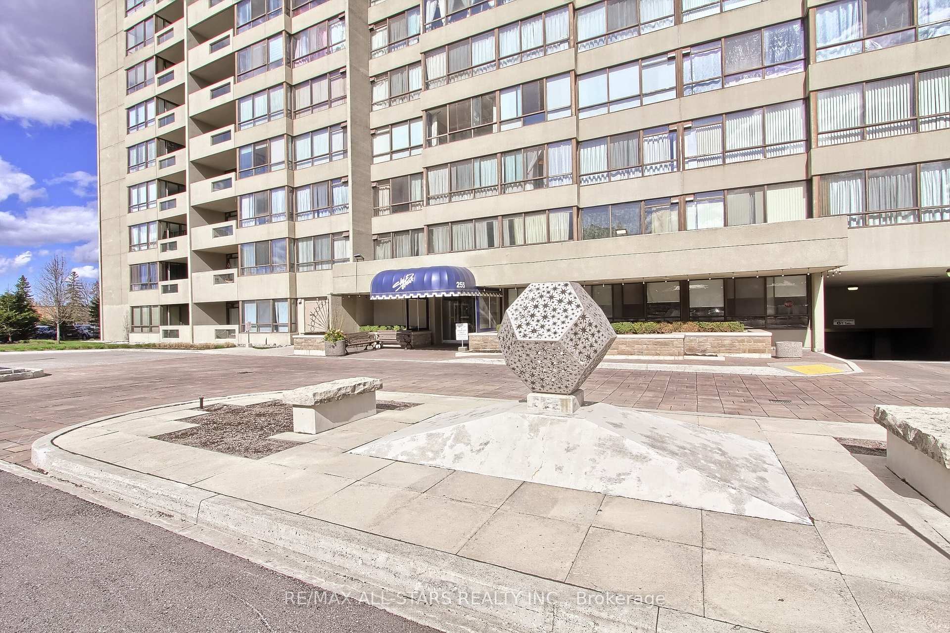 255 Bamburgh Circle 1203, Toronto, ON M1W 3T6