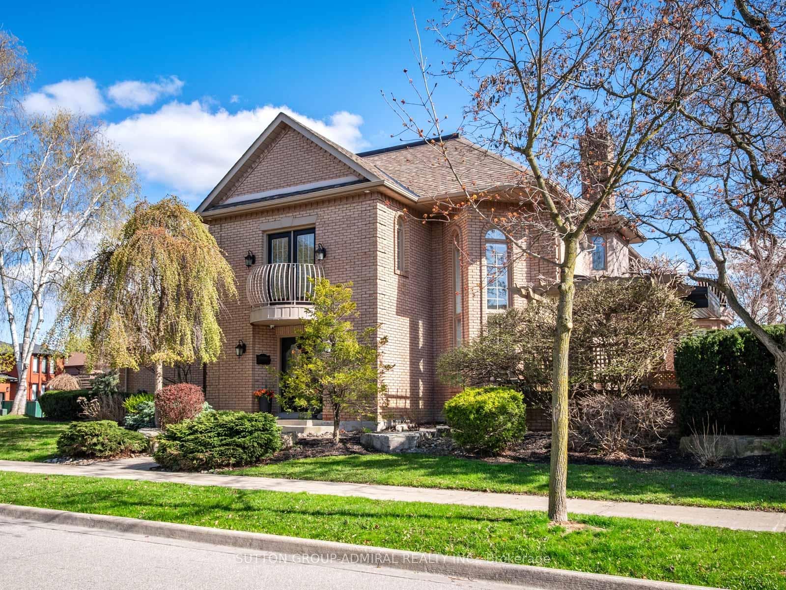 6 Colton Crescent S, Vaughan, ON L4L 3L7
