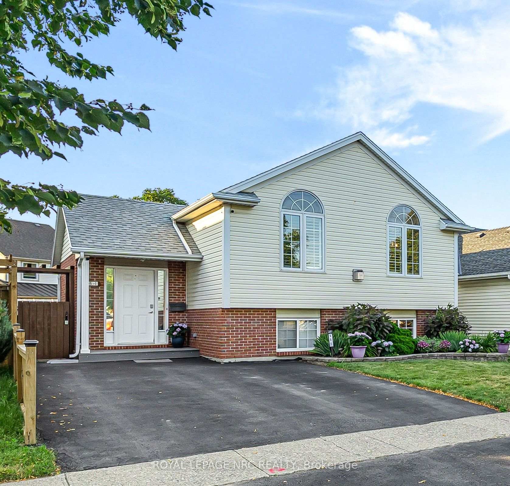 551 Scott Street, St. Catharines, ON L2M 6Y4