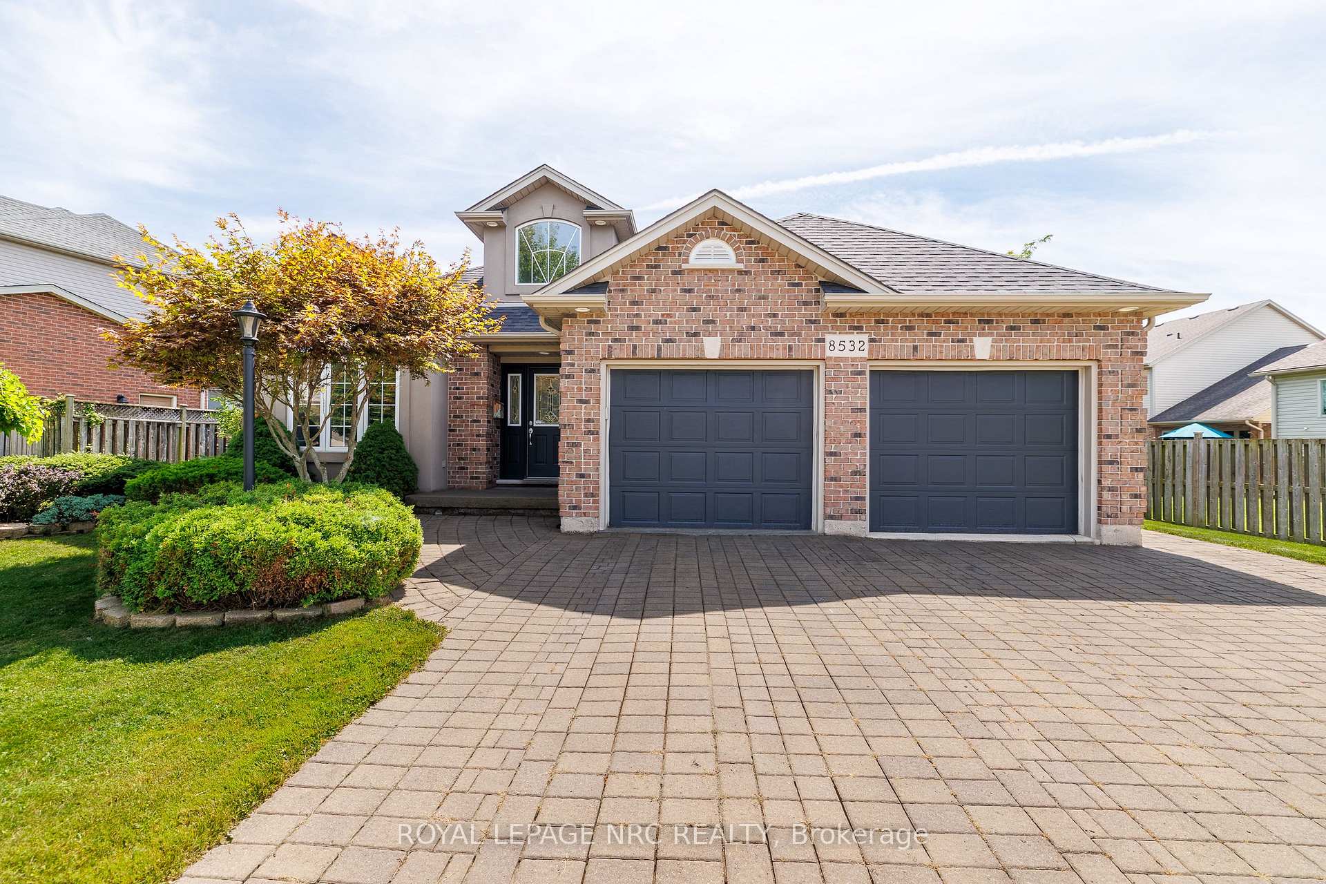 8532 HEIKOOP Crescent, Niagara Falls, ON L2H 3J7
