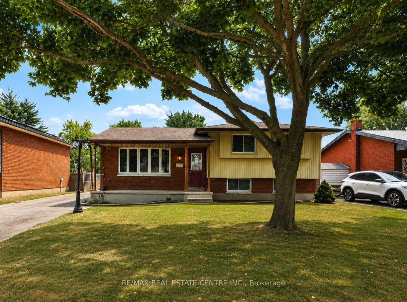 37 Ebury Crescent, London South, ON N6C 3E1