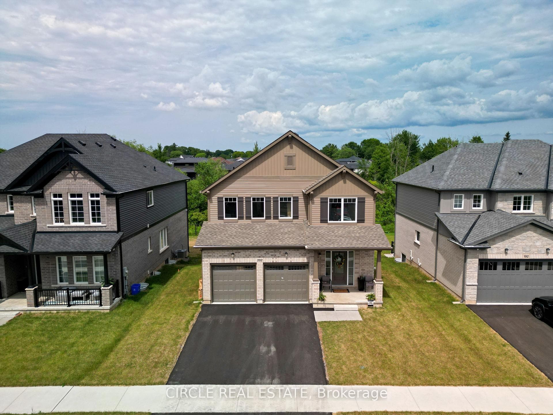 202 Westcott Road, Welland, ON L3C 0K9