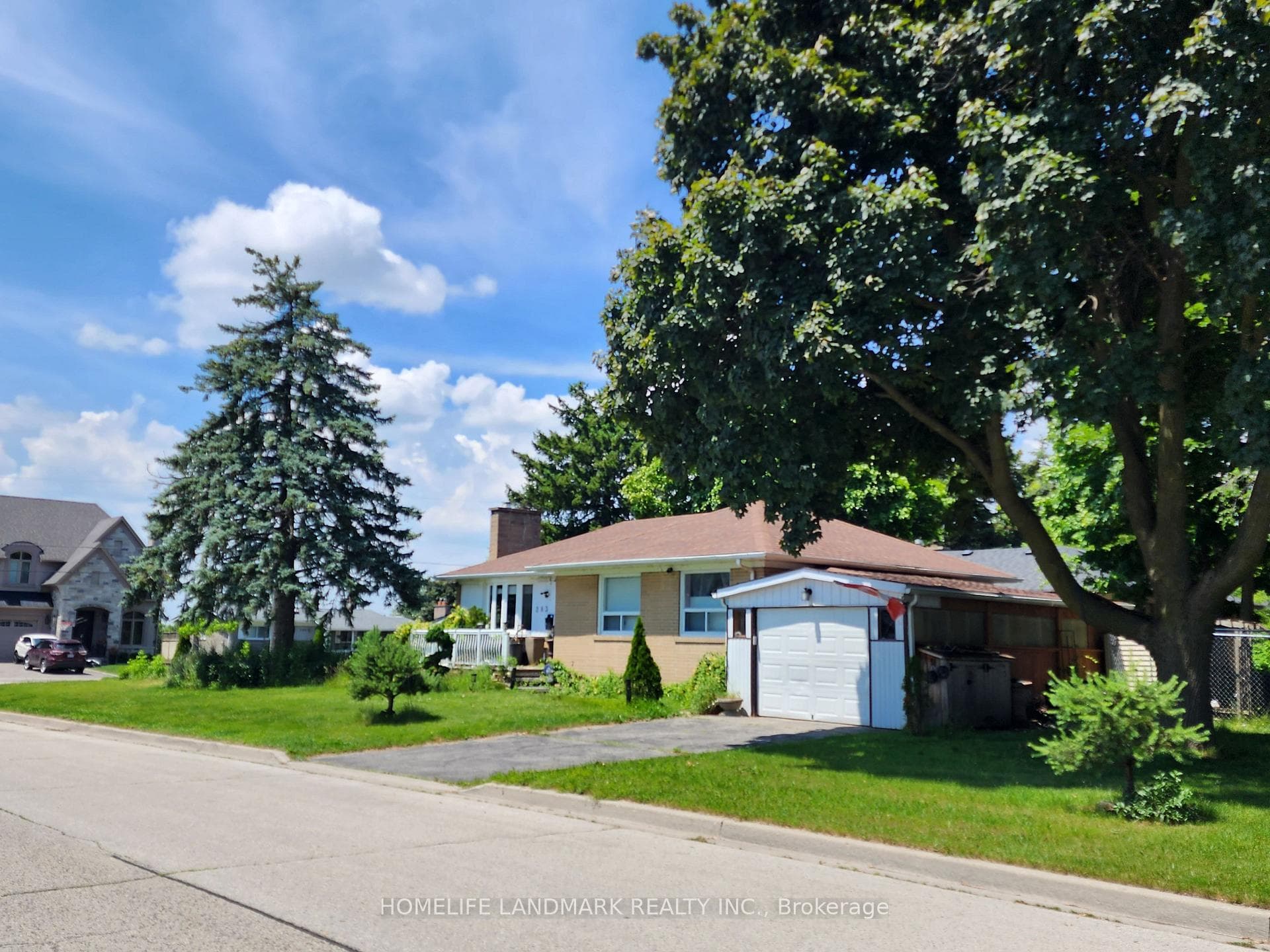283 Paliser Crescent S, Richmond Hill, ON L4C 1R9