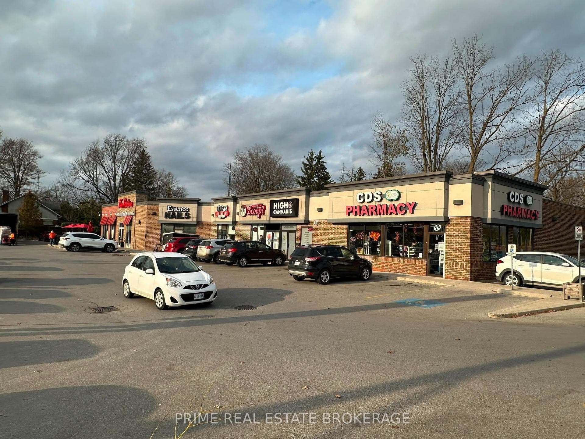 22542 Adelaide Road Unit 2, Strathroy-Caradoc, ON N0L 1W0