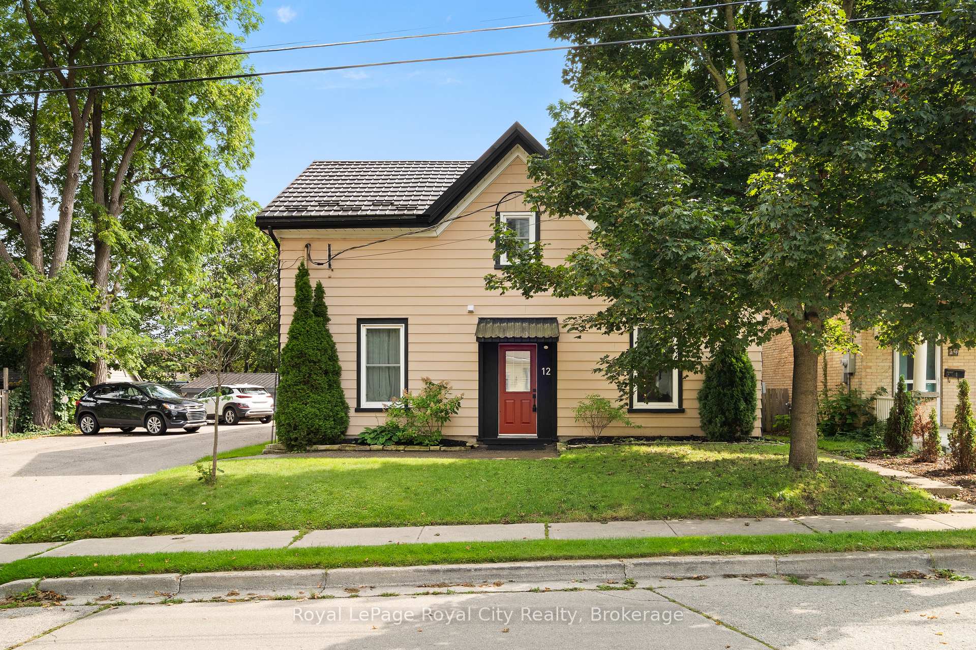12 Foster Avenue, Guelph, ON N1H 3B3