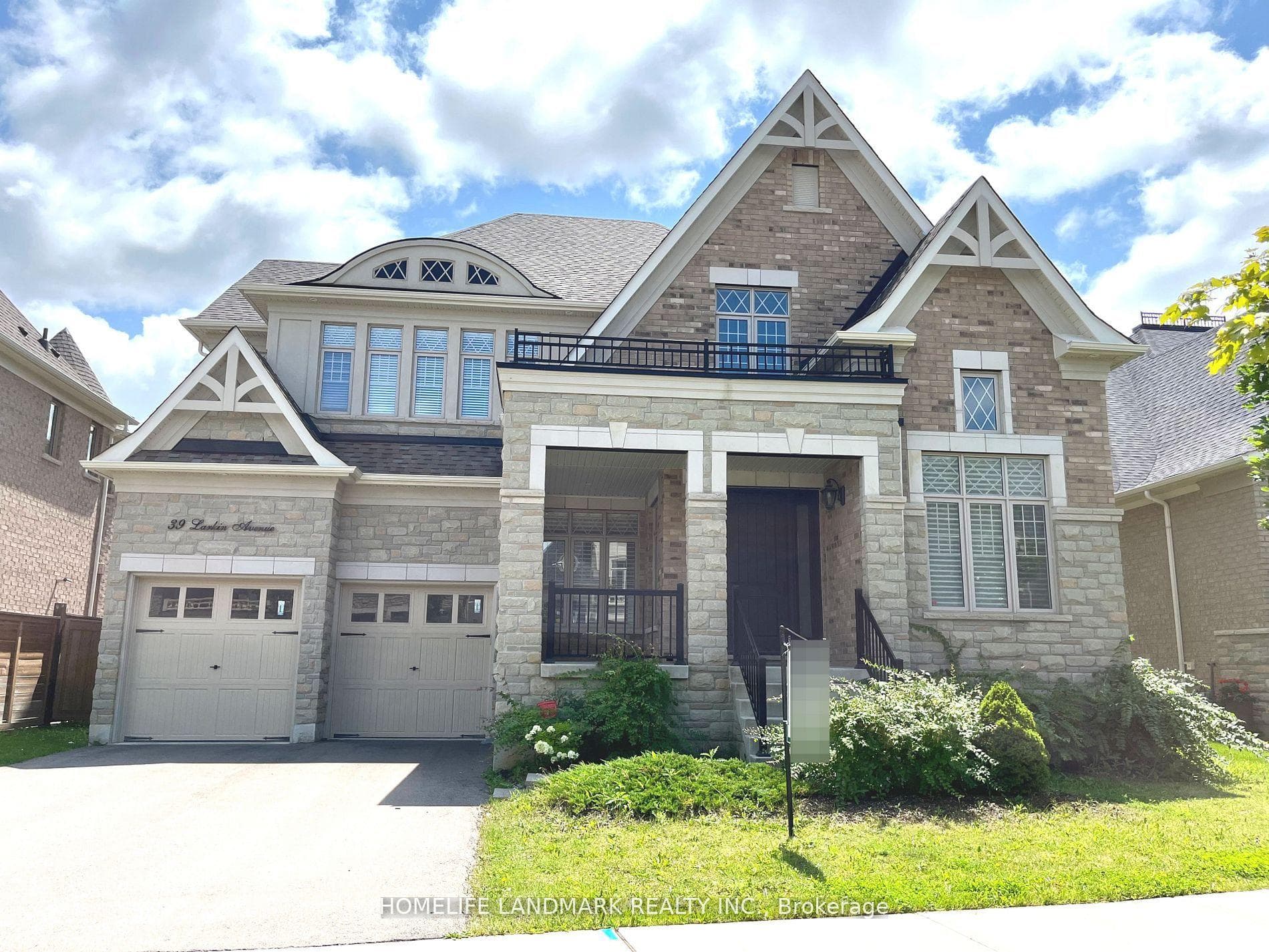 39 Larkin Avenue, King, ON L7B 0N9