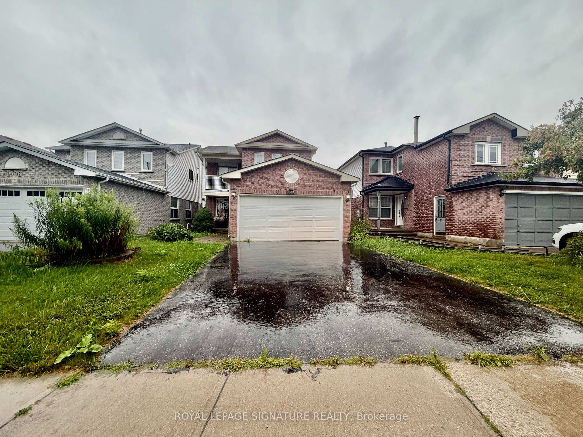 1508 Major Oaks Road, Pickering, ON L1X 2M1