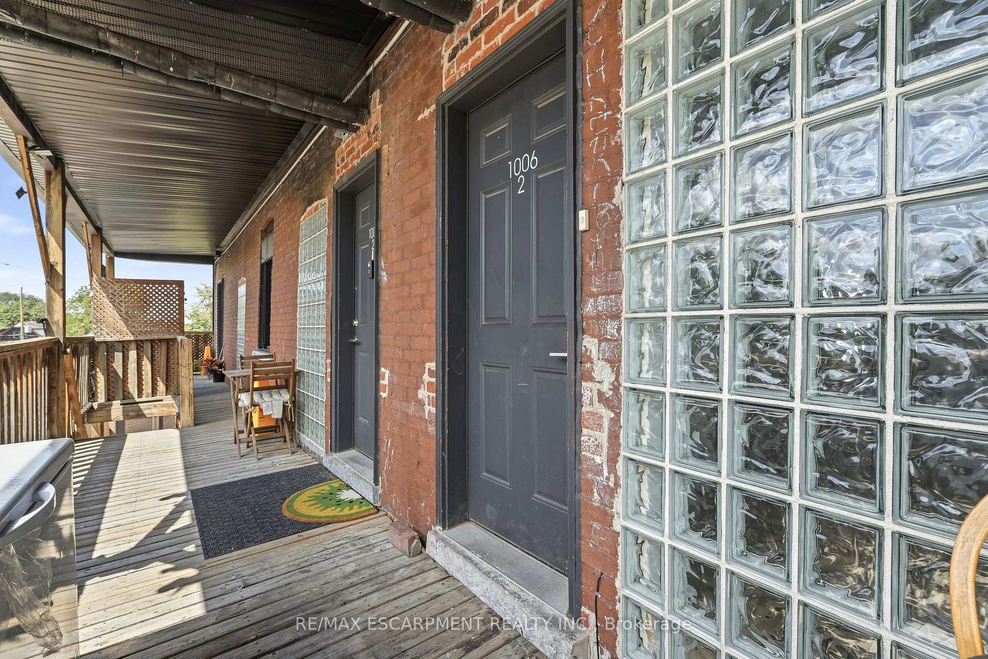 1006 King Street E 02, Hamilton, ON L8M 1C8