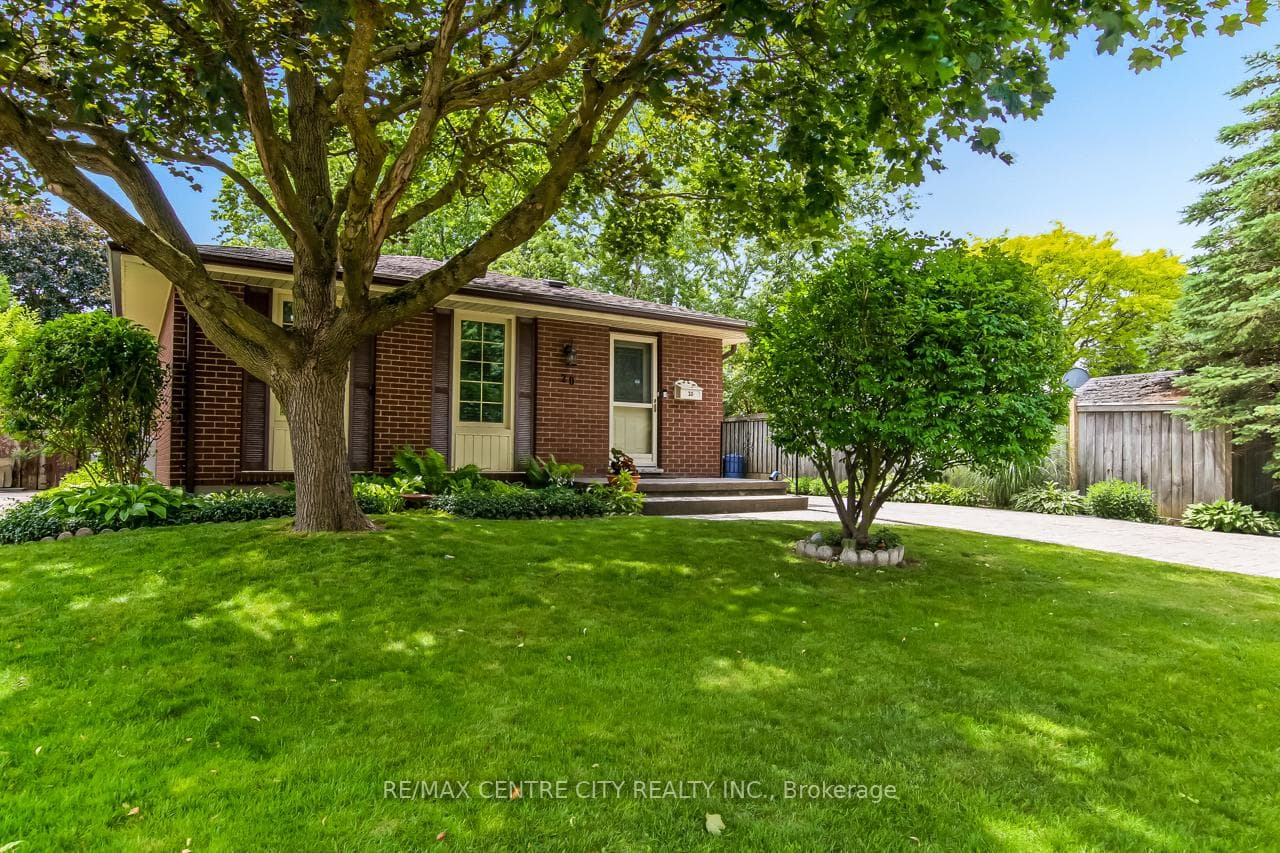 20 Hines Crescent, London South, ON N6C 3A3