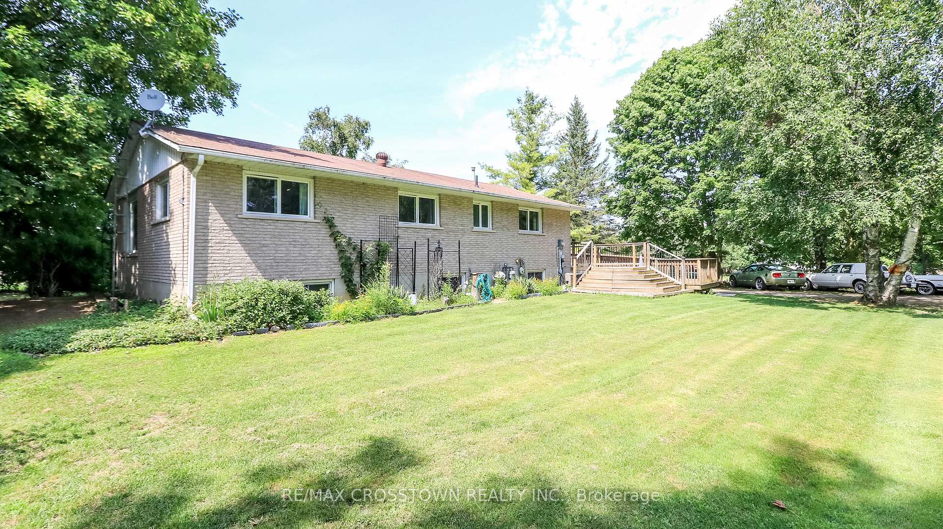 1412 Thomas Drive, Innisfil, ON L0L 1R0
