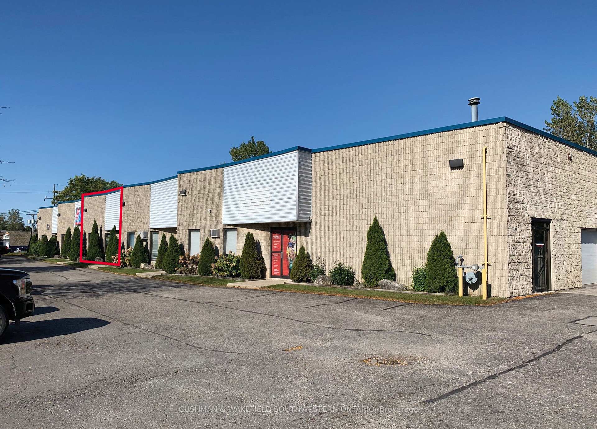 1565 North Routledge Park Unit 4, London North, ON N6H 5L6