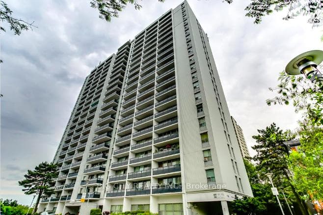 70 Cambridge Avenue 8, Toronto, ON M4K 2L5