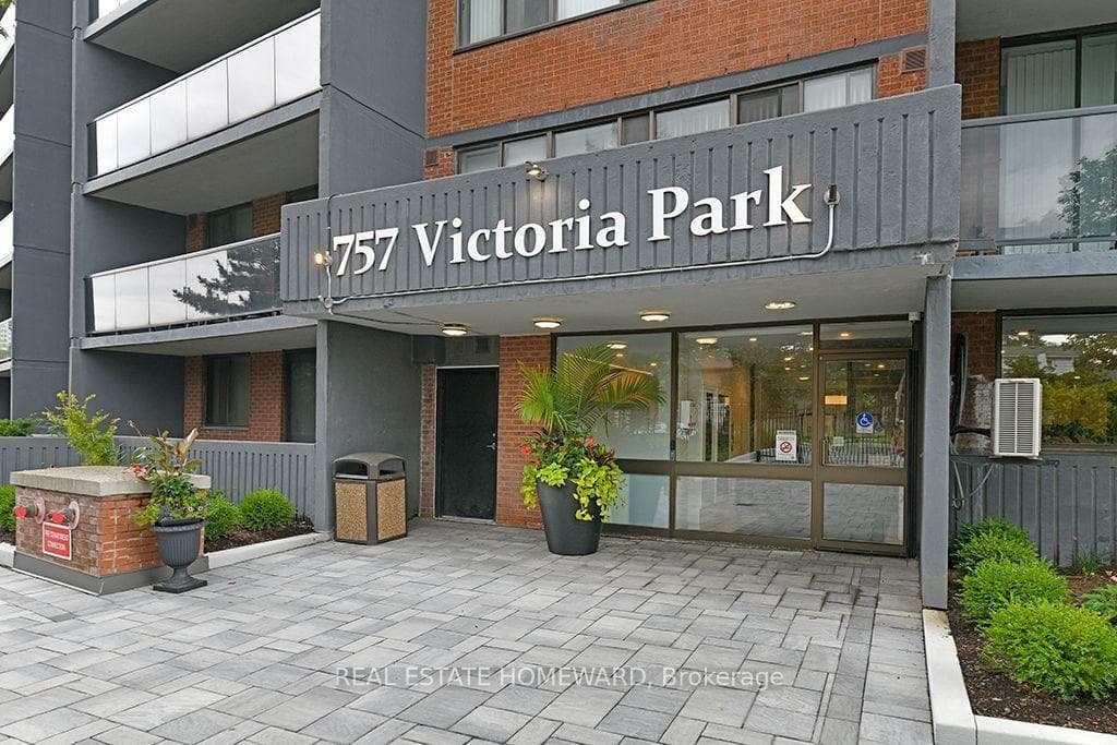 757 Victoria Pk Avenue 401, Toronto, ON M4C 5N8