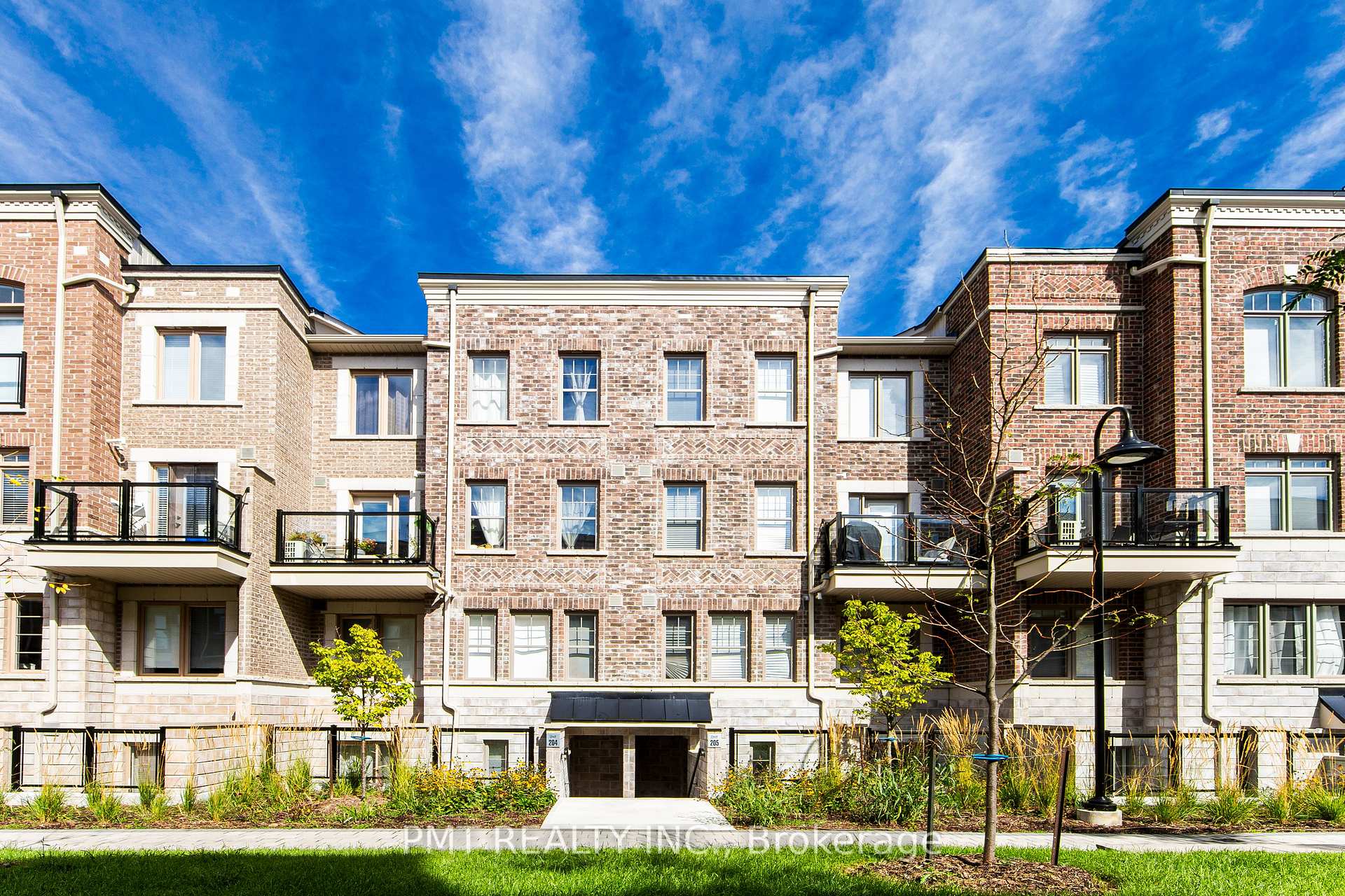 2355 Sheppard Avenue W 205, Toronto, ON M9M 0E7
