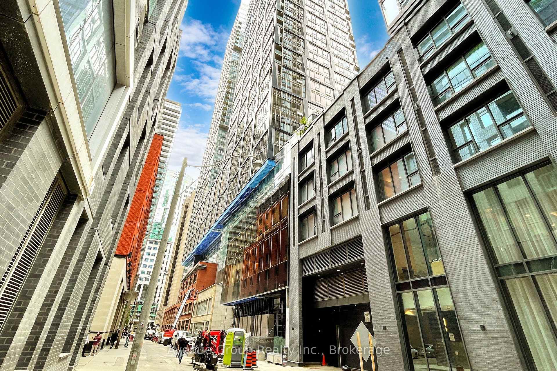 35 Mercer Street 3612, Toronto, ON M5V 0V1