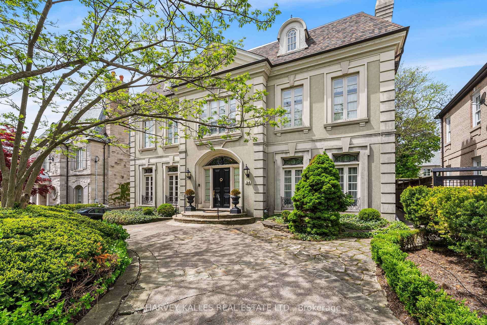 94 Dunvegan Road, Toronto, ON M4V 2P7