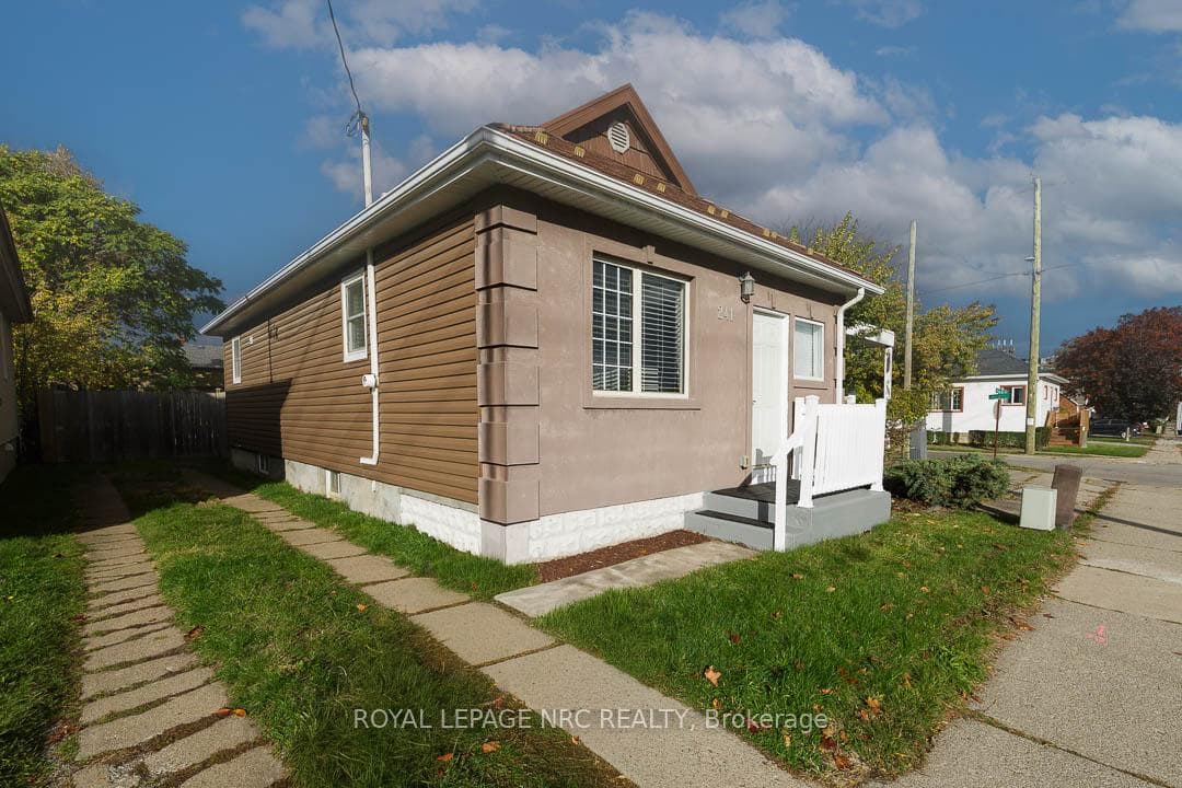 241 Vine Street, St. Catharines, ON L2M 4S9