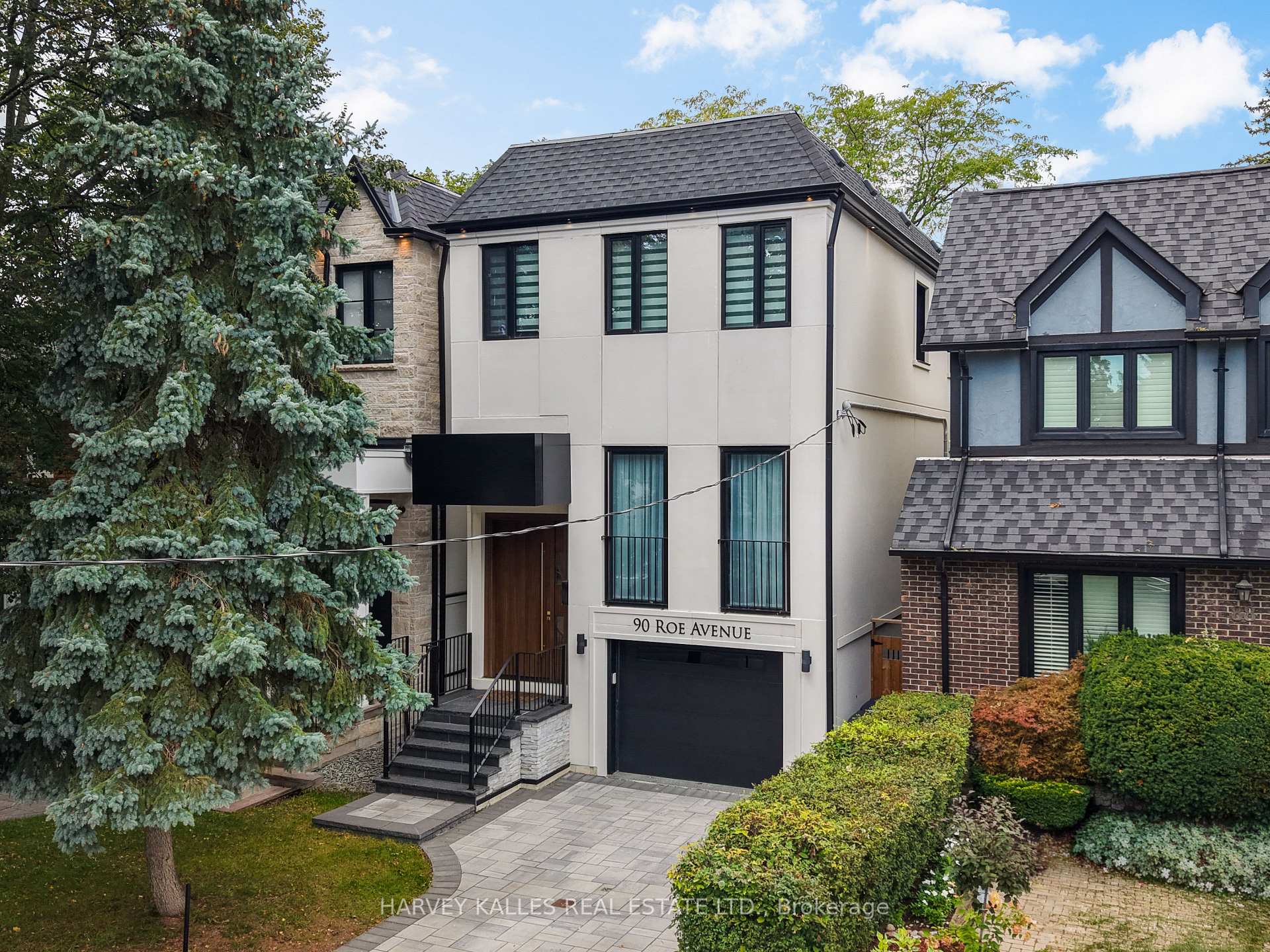 90 Roe Avenue, Toronto, ON M5M 2H7