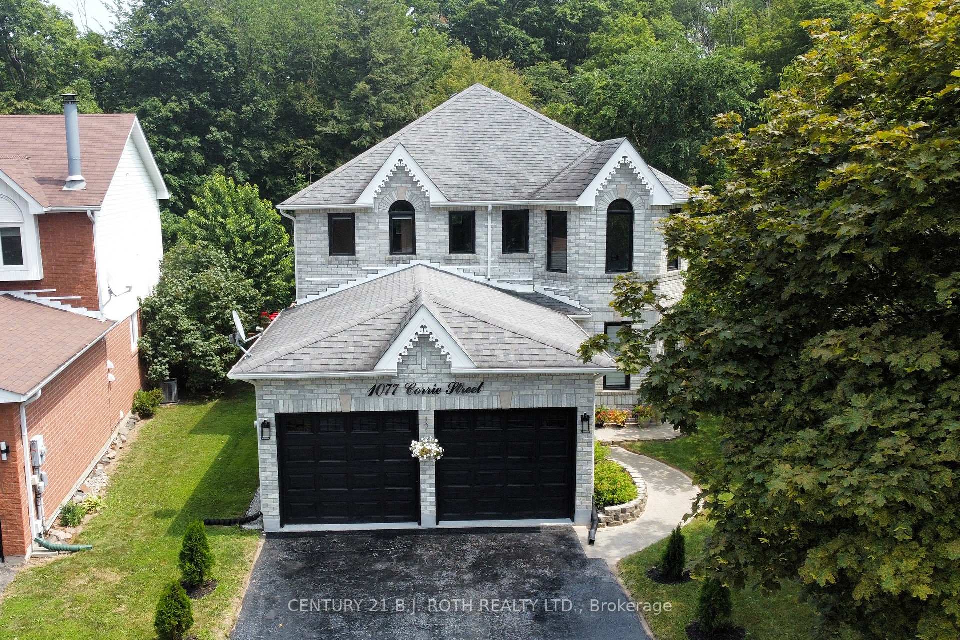 1077 CORRIE Street, Innisfil, ON L9S 1T7