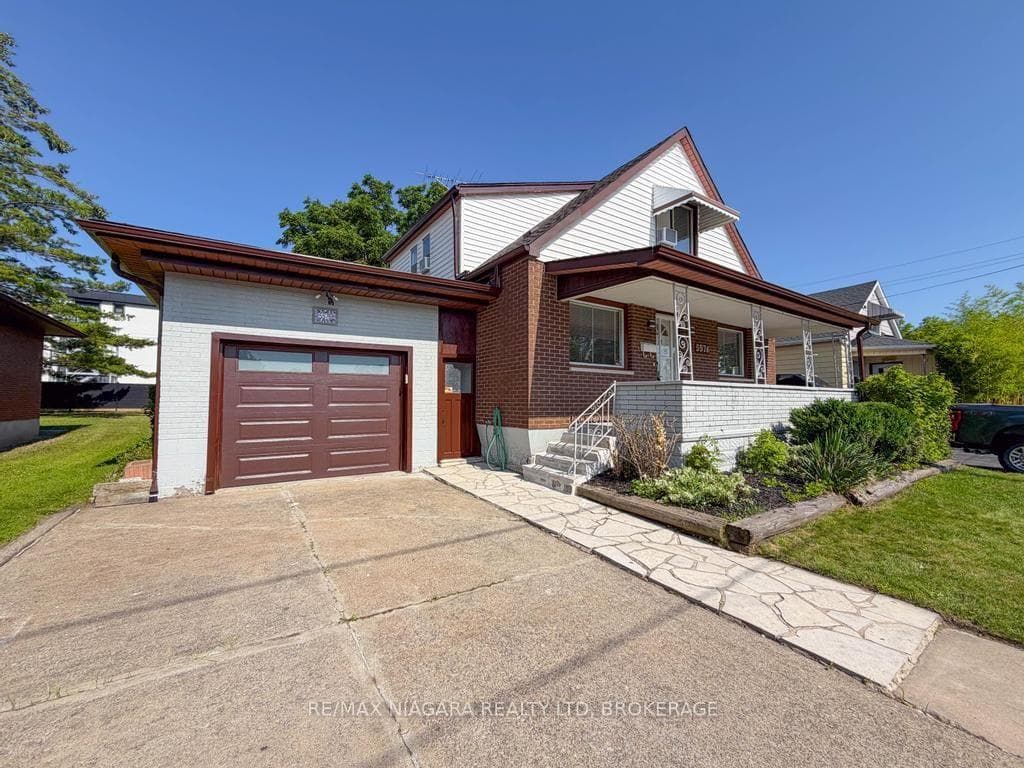 5576 Desson Avenue, Niagara Falls, ON L2G 3T1