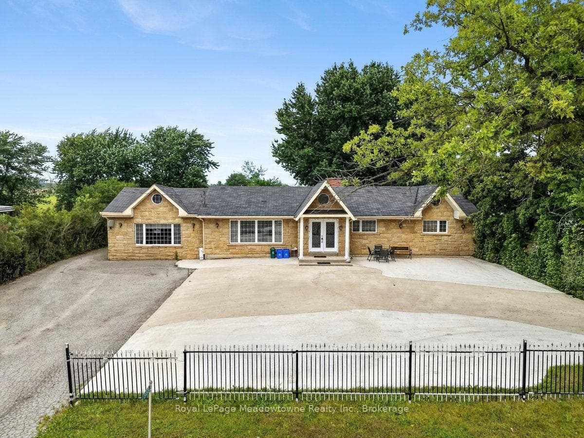 8159 Eighth Line, Halton Hills, ON L7G 4S5