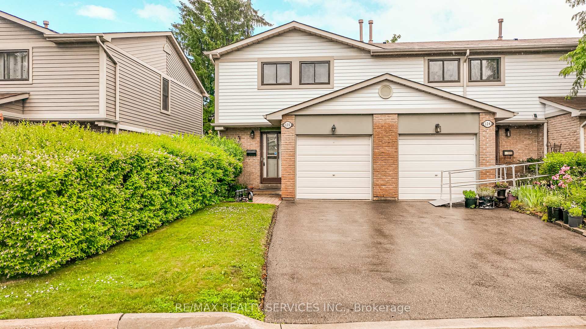125 Ashton Crescent 125, Brampton, ON L6S 3J9