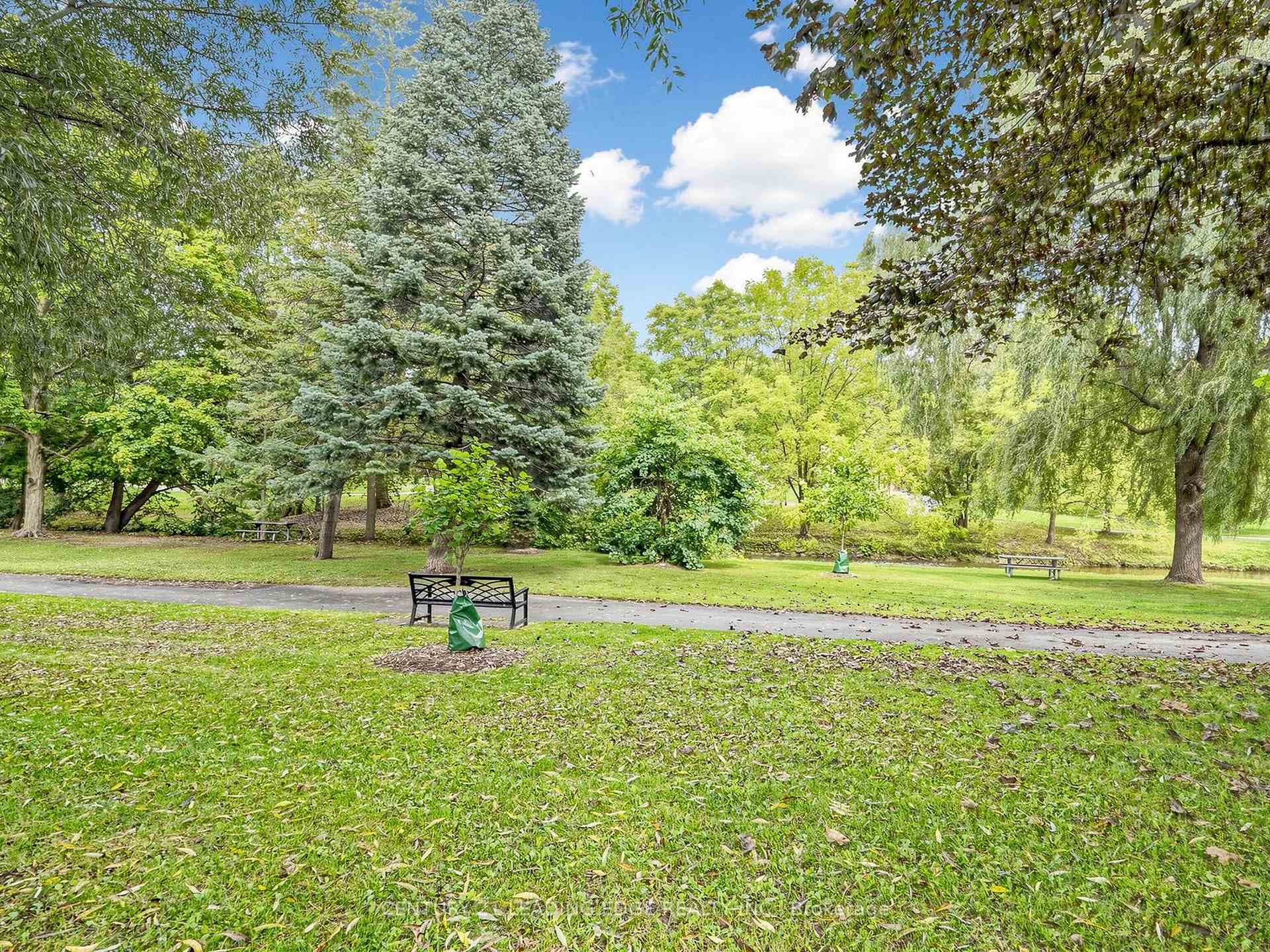 177 Park Road N, Oshawa, ON L1J 4L5