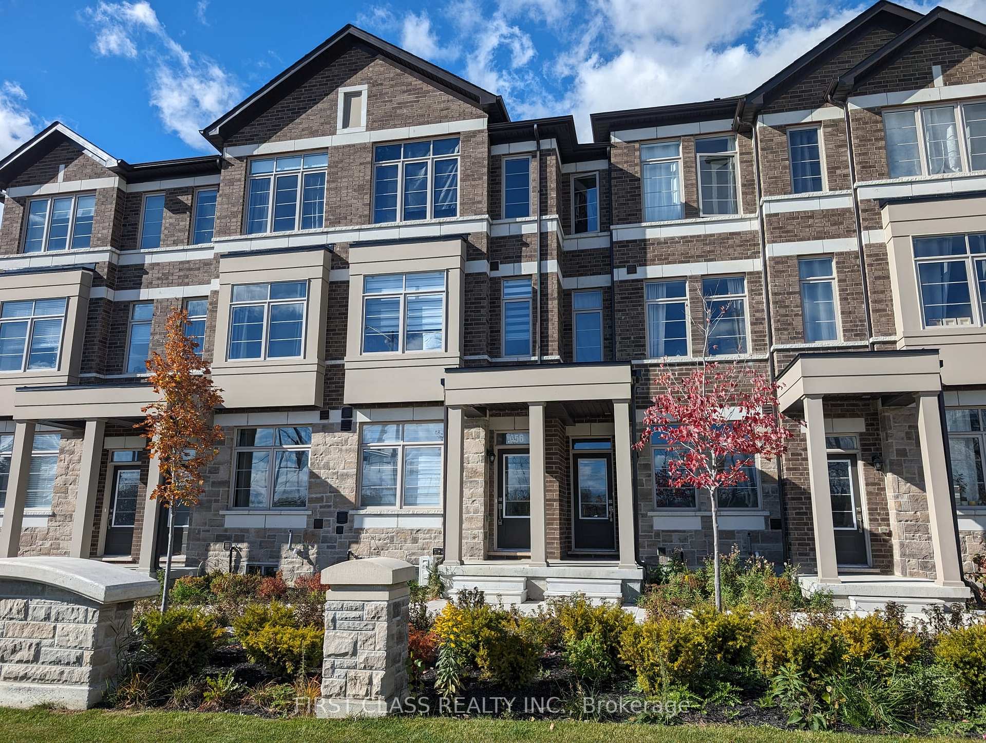 656 Copper Creek Drive, Markham, ON L6B 1R2