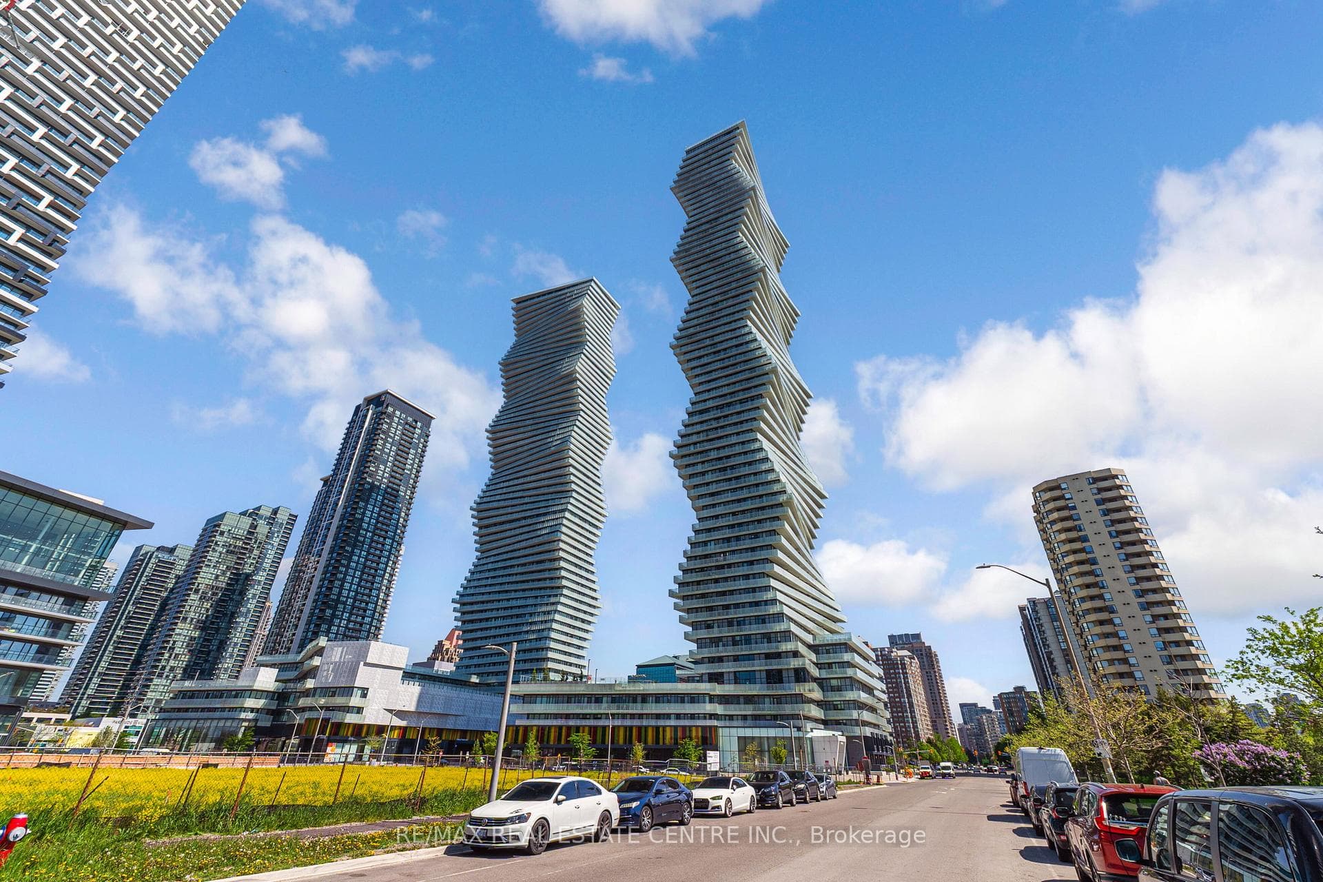 3883 Quartz Road TH 114, Mississauga, ON L5B 0M4