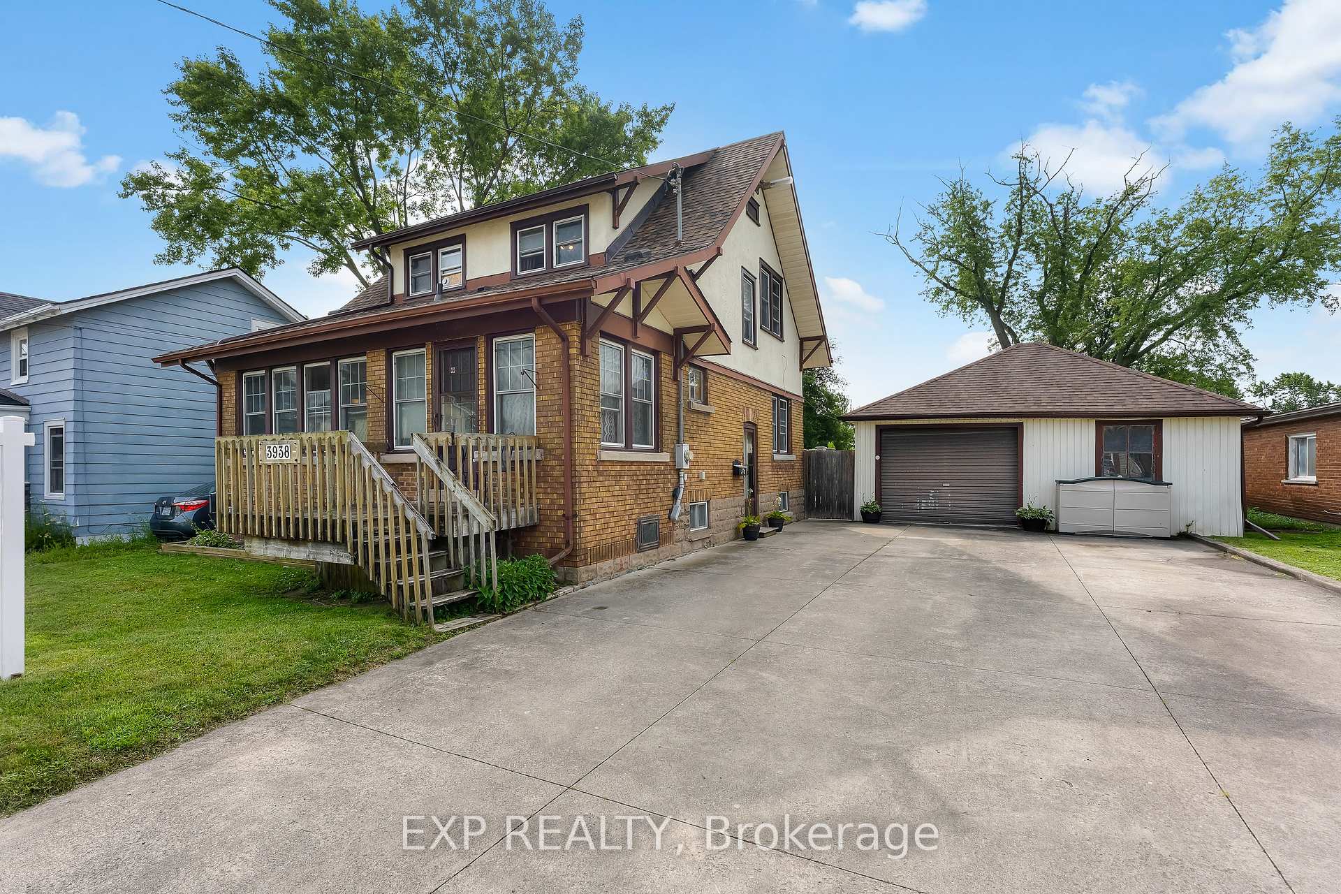 3938 Main Street, Niagara Falls, ON L2G 6B6