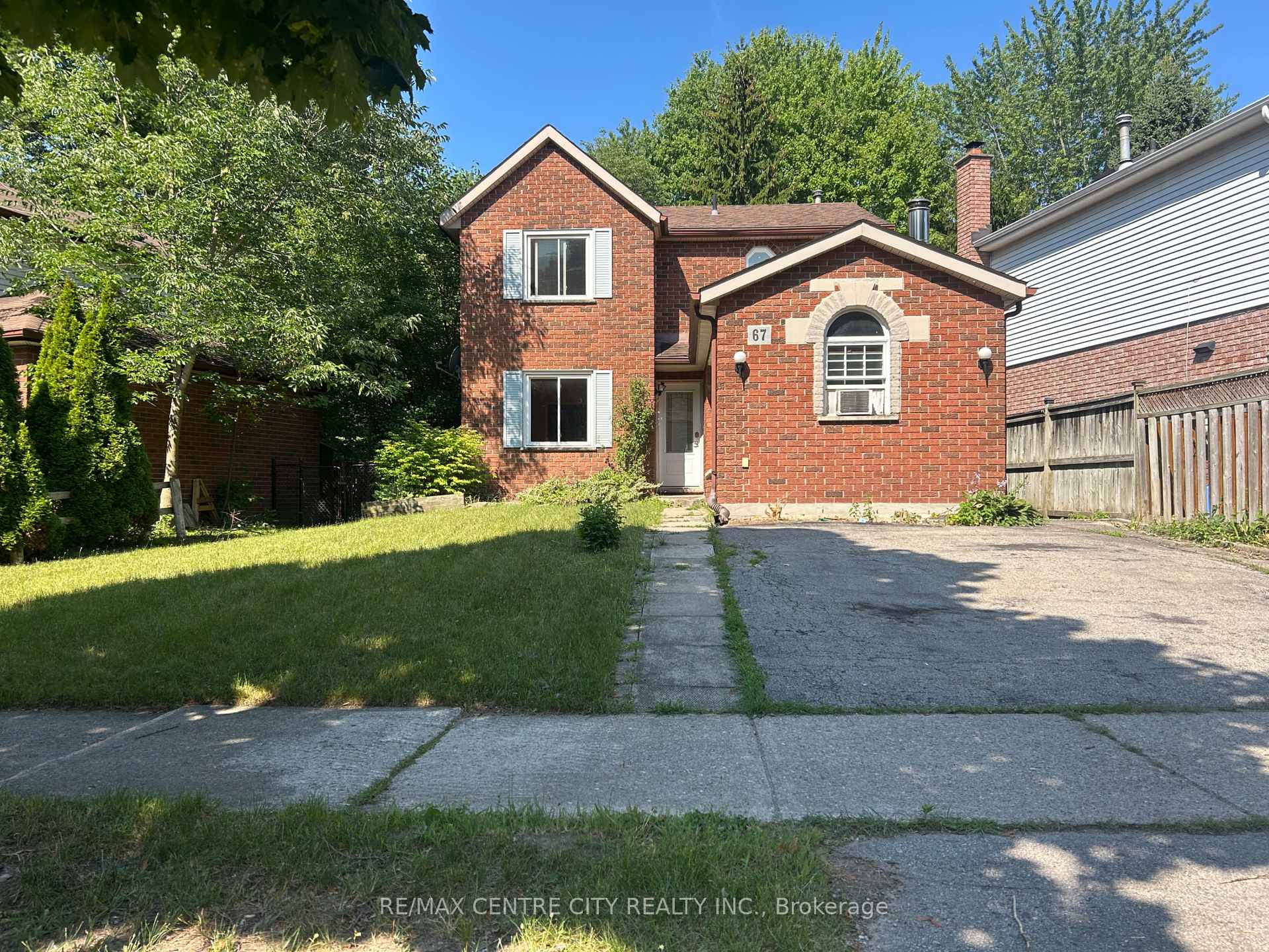 67 Walmer Gardens, London North, ON N6G 4H5