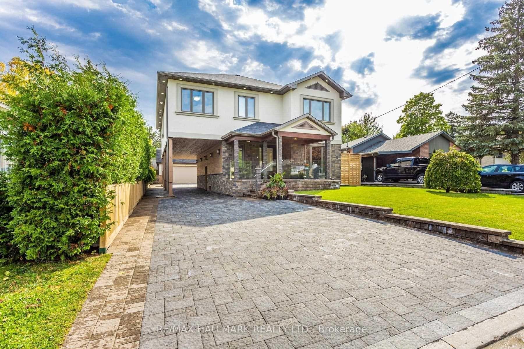 67 Child Drive, Aurora, ON L4G 1Y8