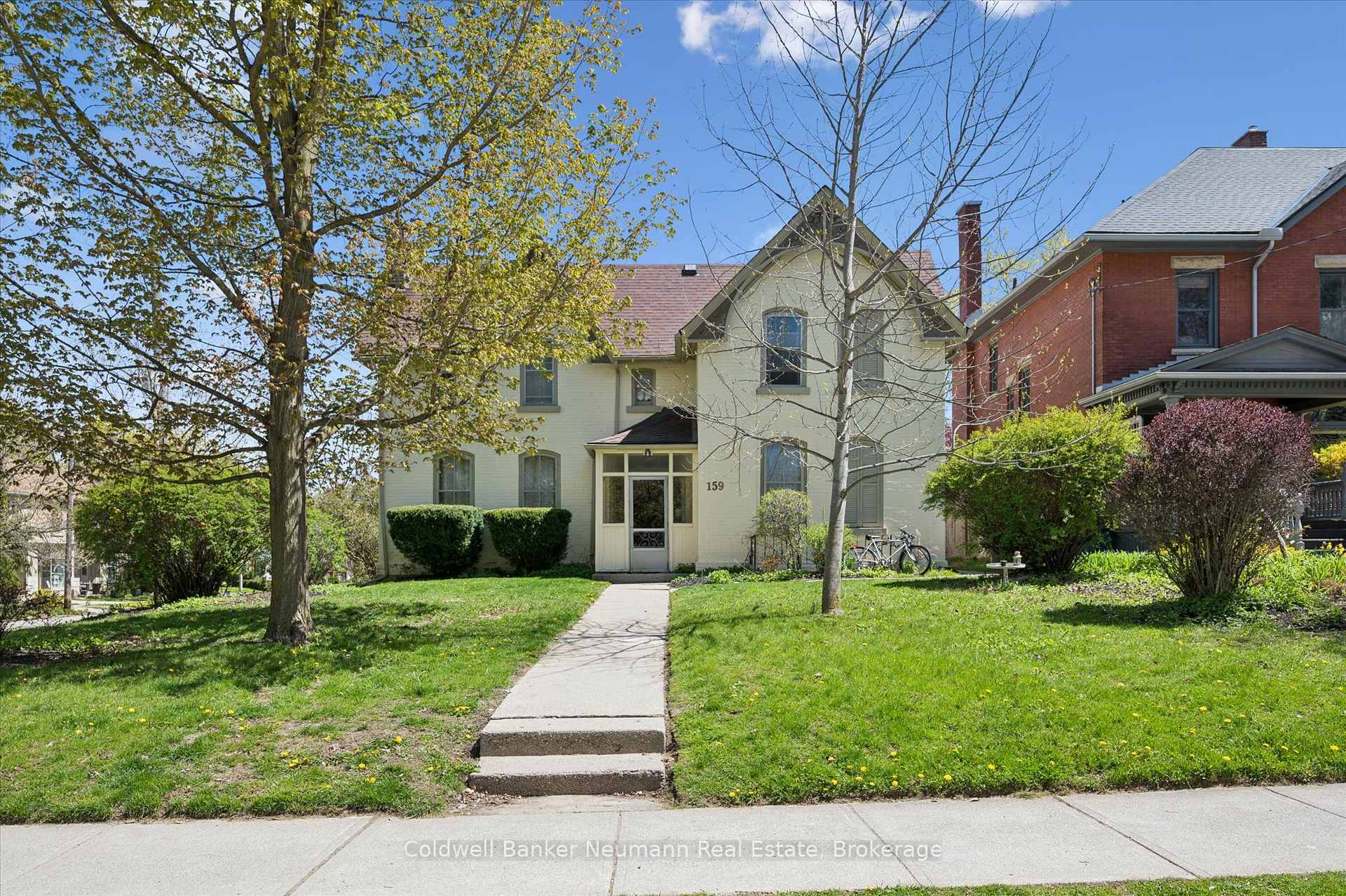 159 Glasgow Street N, Guelph, ON N1H 4W7