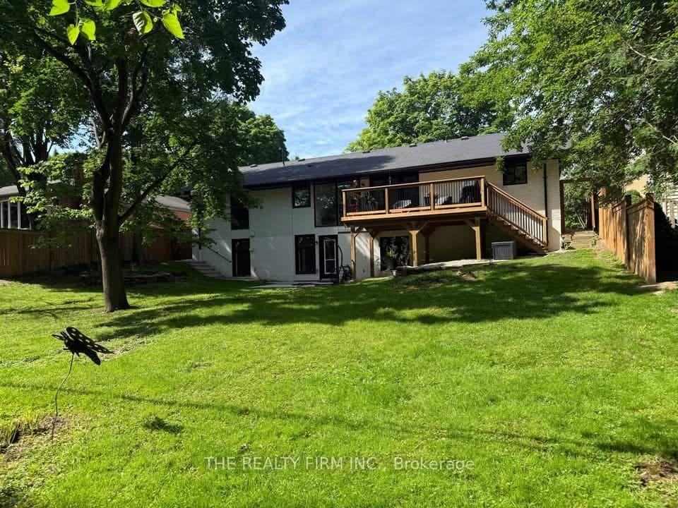 57 Naomee Crescent Lower, London North, ON N6H 3T3